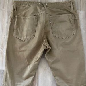 Nonnative Chinos